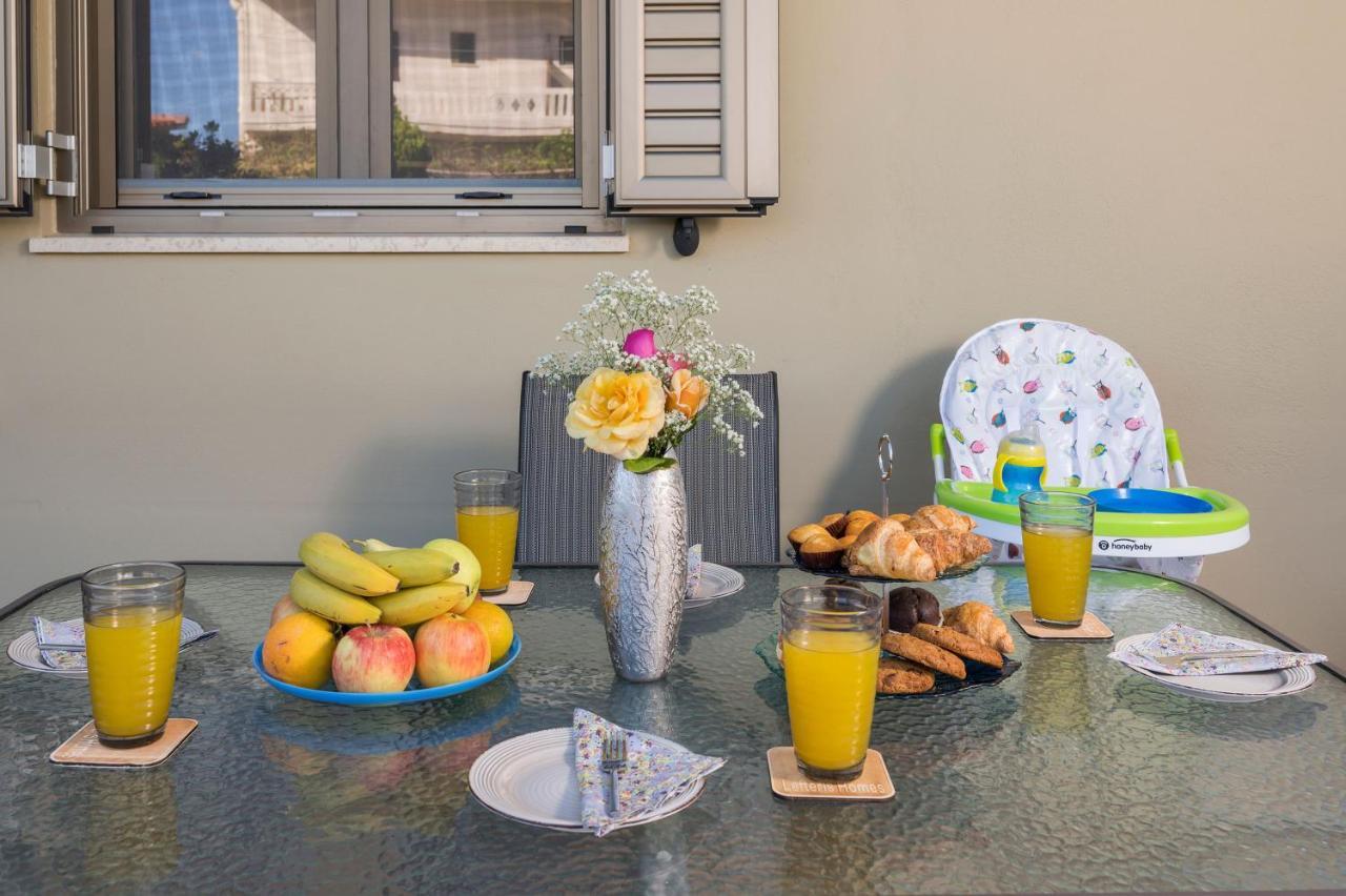 Floral Beach Apt With Lux Extras & Special Treats Kolymbari Exterior photo